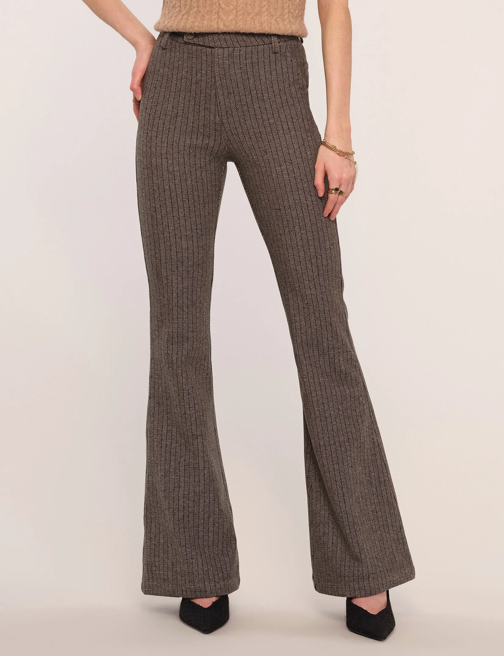 Hailee Pant
